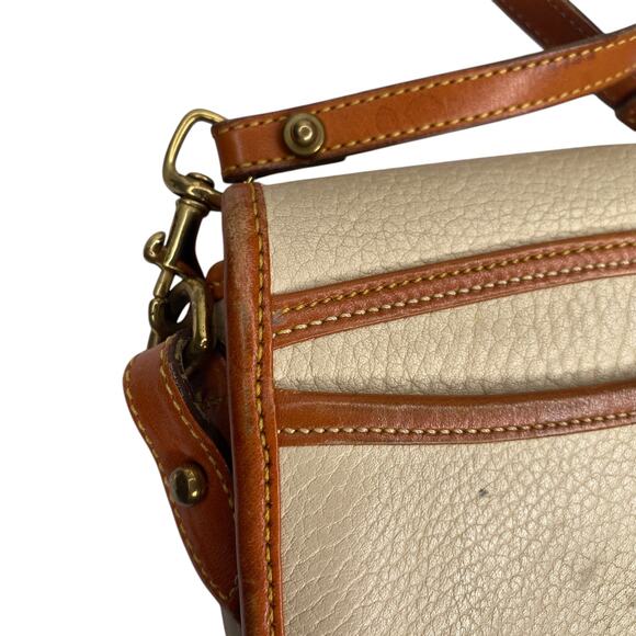 Vintage Dooney & Bourke 90s AWL Big Duck Crossbody Cream - Picture 16 of 16